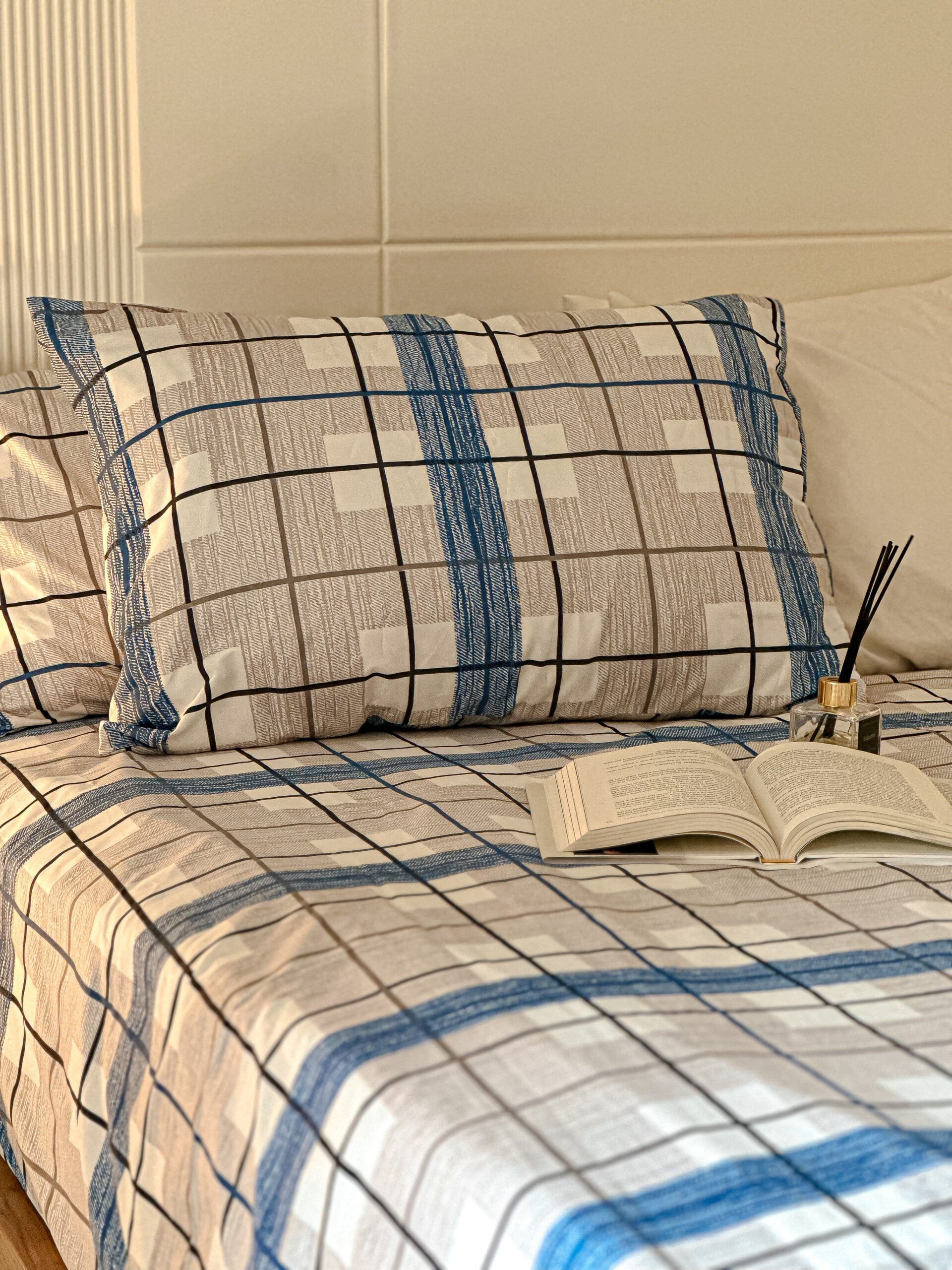 Windowpane plaid